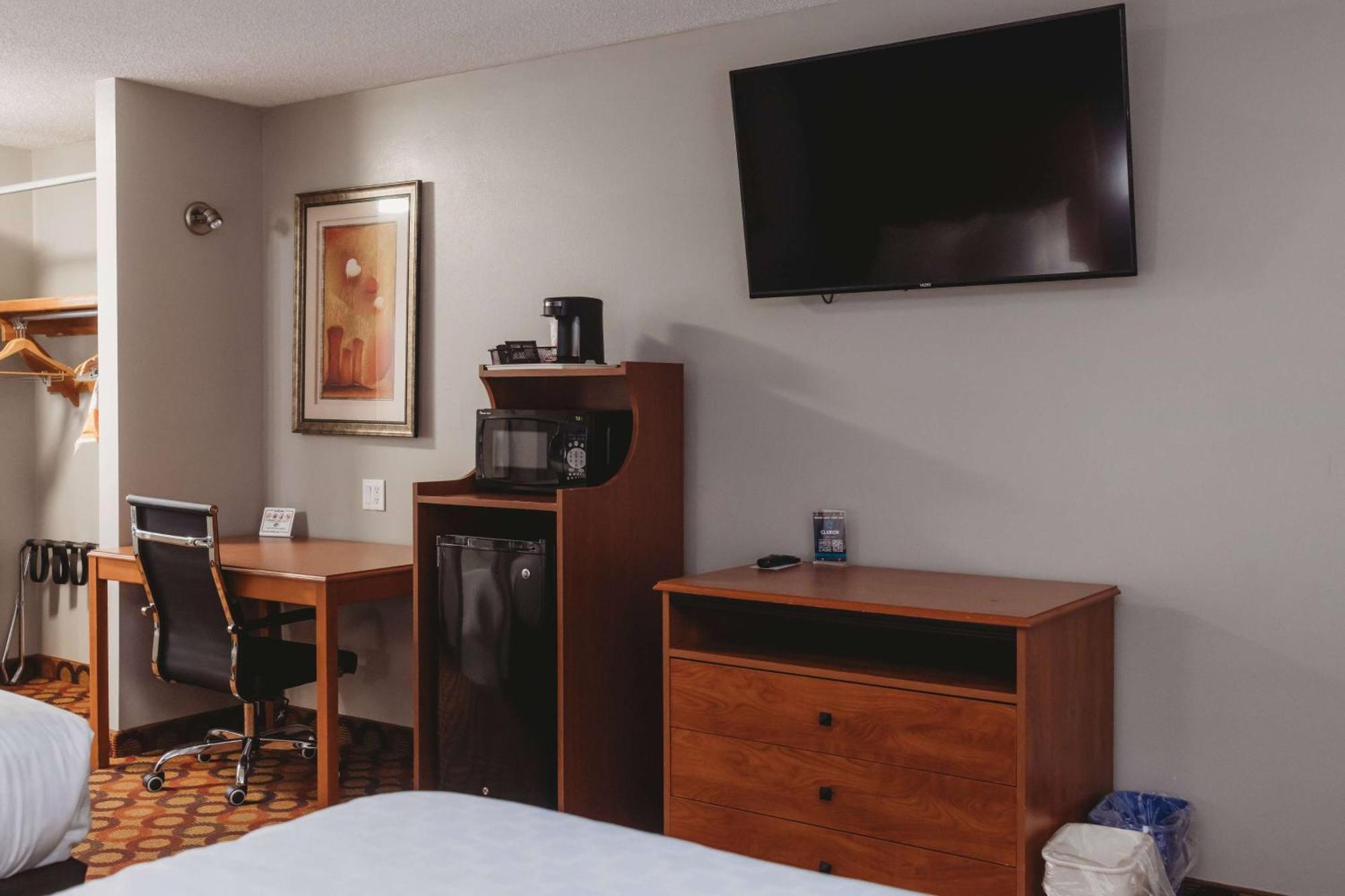 Clarion Inn Appleton Esterno foto