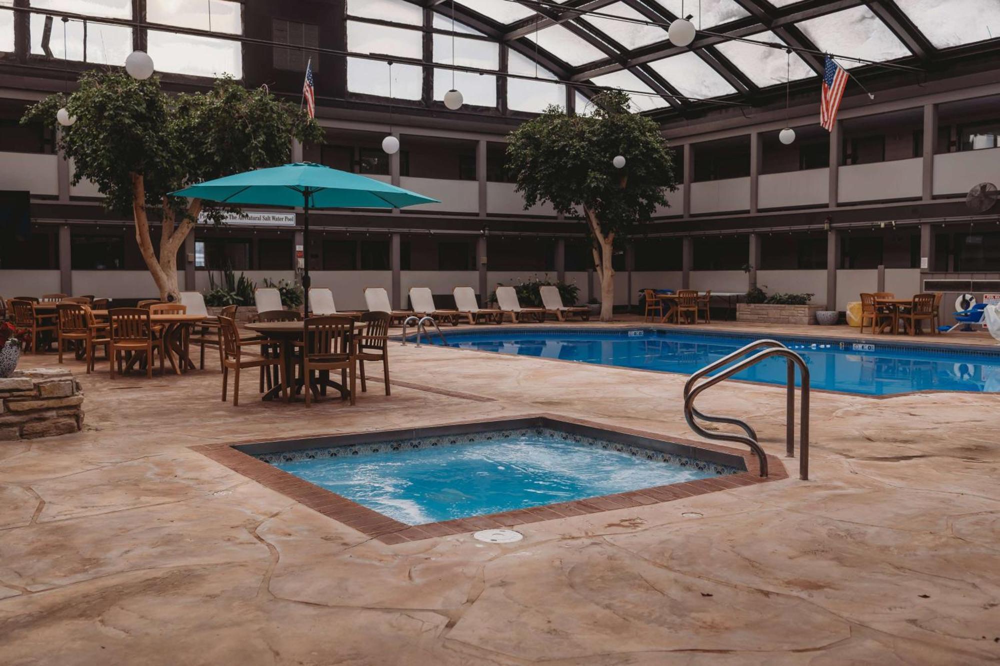 Clarion Inn Appleton Esterno foto